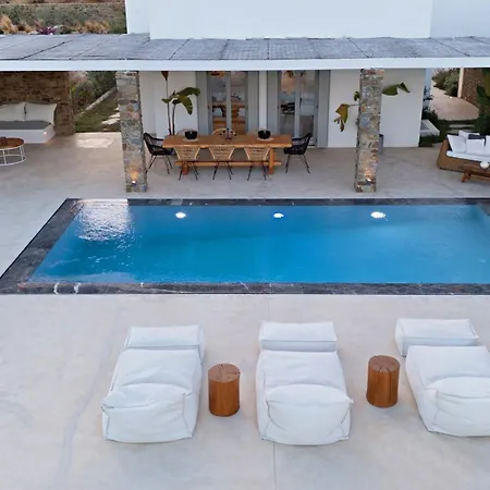 Oneiro 4bdr In Sirocco Villa *