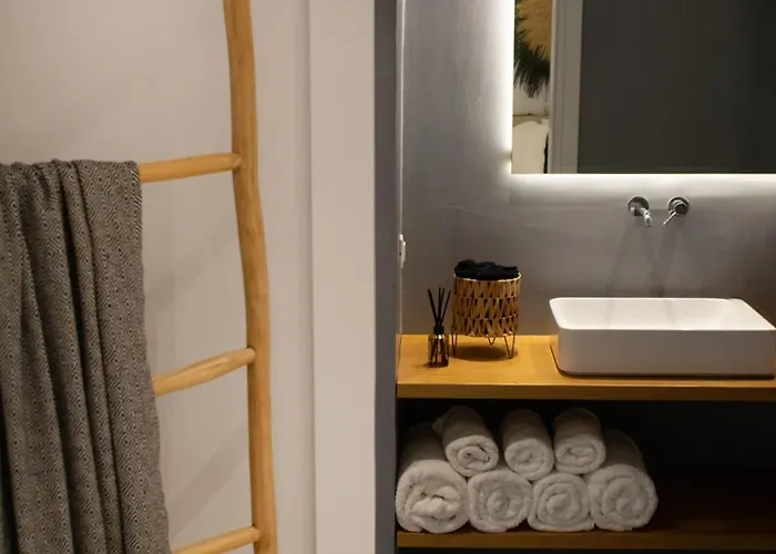 Villa Oneiro 4bdr In Sirocco